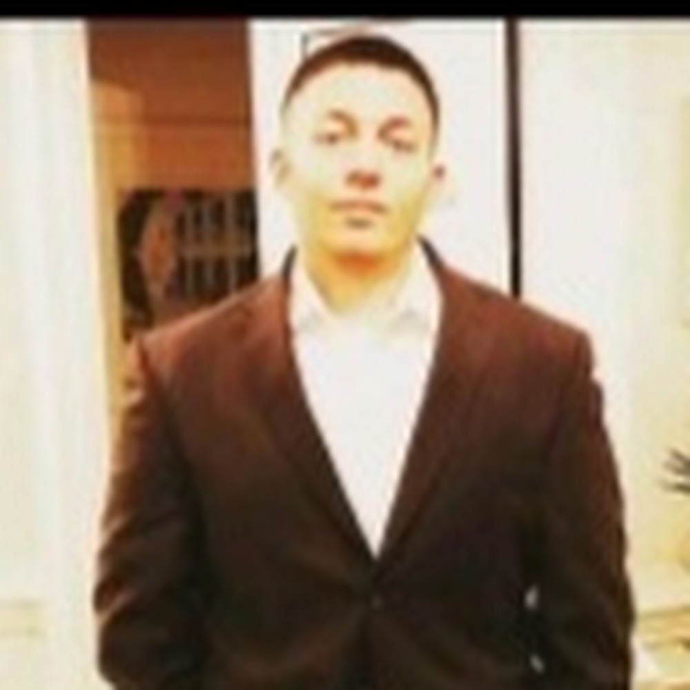 Meet your Posher, Andrew c